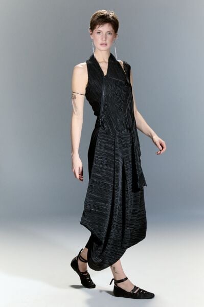 Lamante Alexis Piliseli Tasarım Etek - Siyah