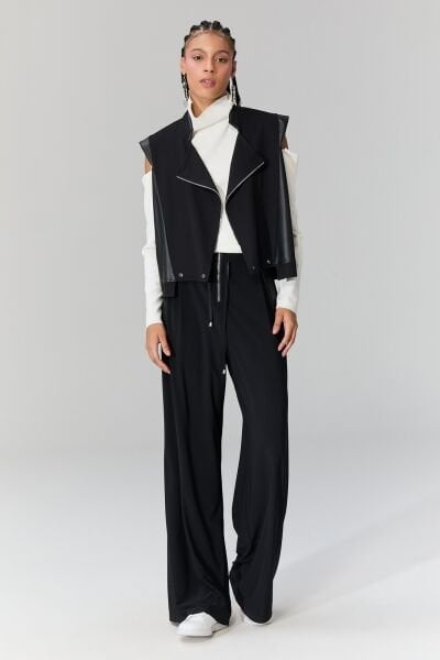 Lamante Deri Detaylı Rahat Pantolon - Siyah