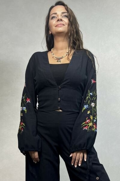 Moly Nakışlı Crop Gömlek- Siyah