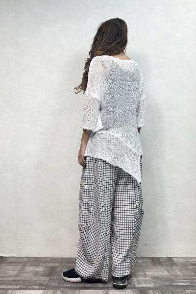 Paça Detaylı Gofre Pantolon - Beyaz Kareli