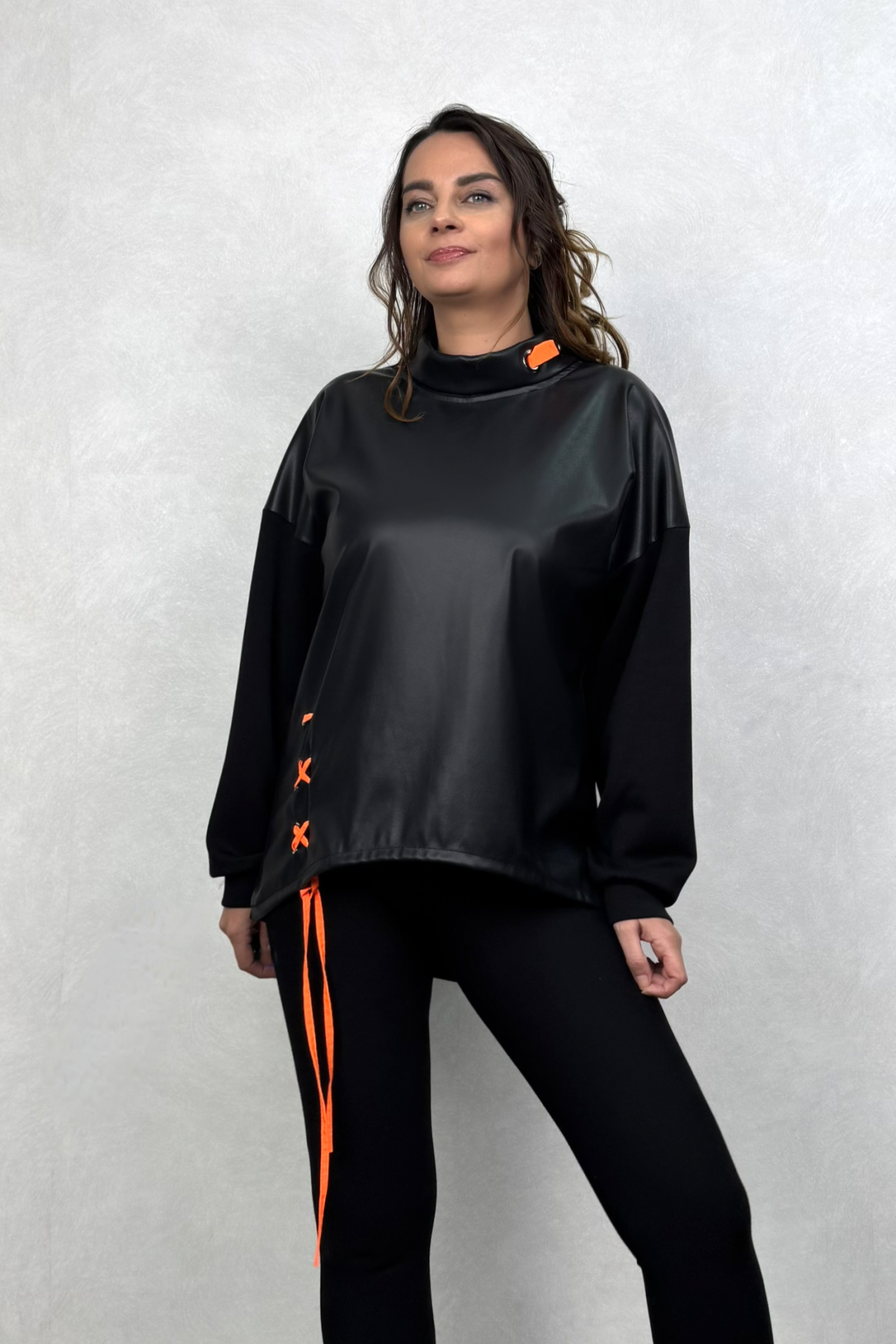 Lamante Orange Deri Detaylı Sweatshirt - Siyah