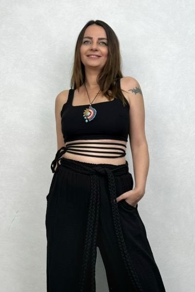 Bess Müslin Dolamalı Crop - Siyah