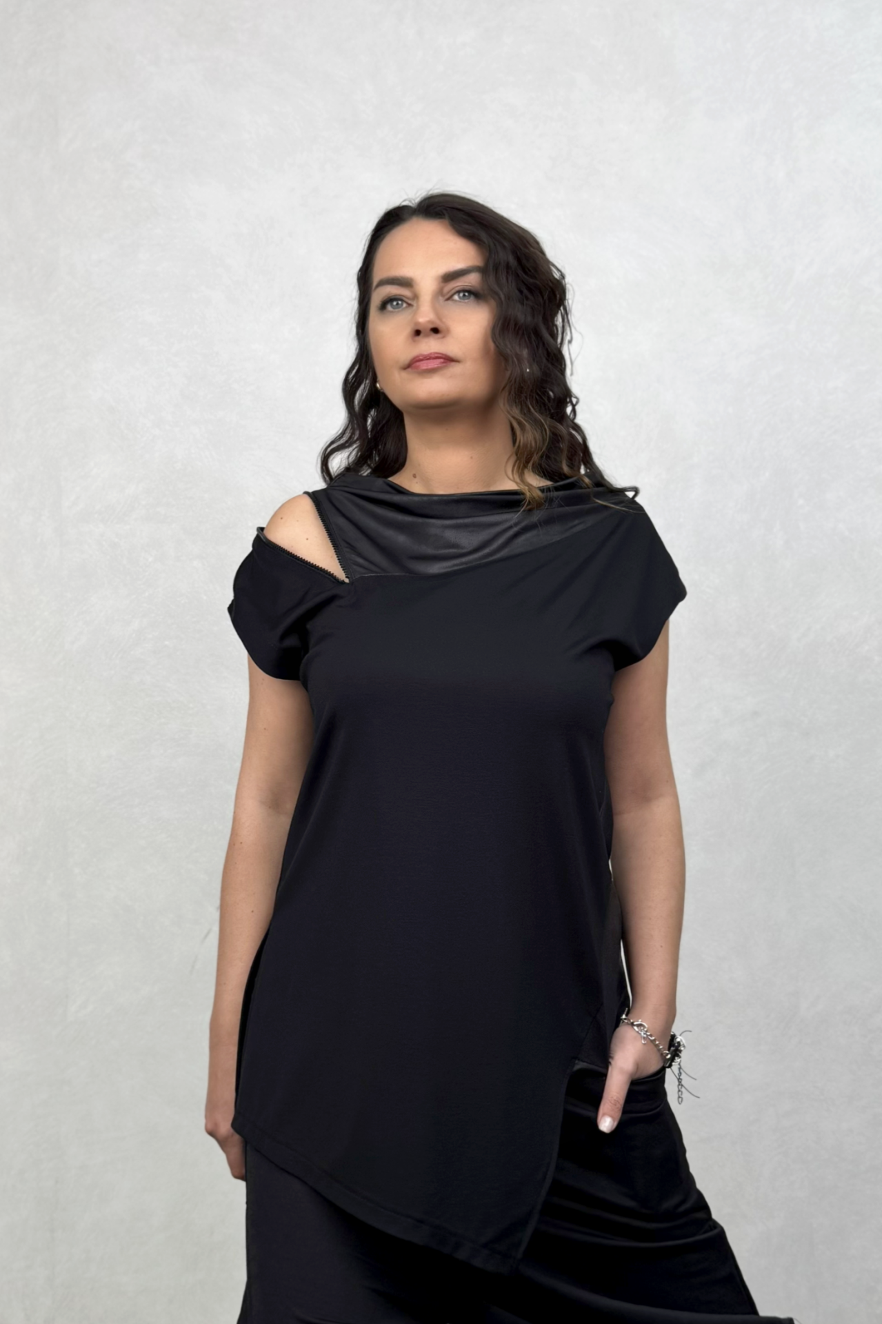 Lamante Omuz Detaylı Bluz - Siyah