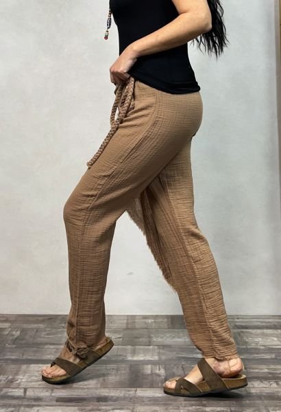 Hera Kapaklı Müslin Pantolon Praline- Kahve