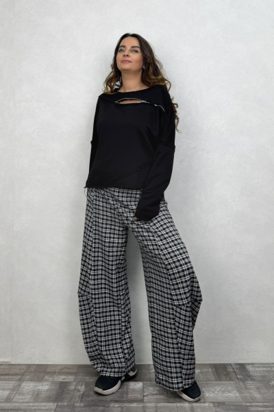 Paça Detaylı Gofre Pantolon - Siyah Eskiz