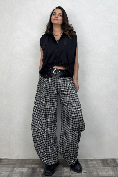 Paça Detaylı Gofre Pantolon - Siyah Eskiz