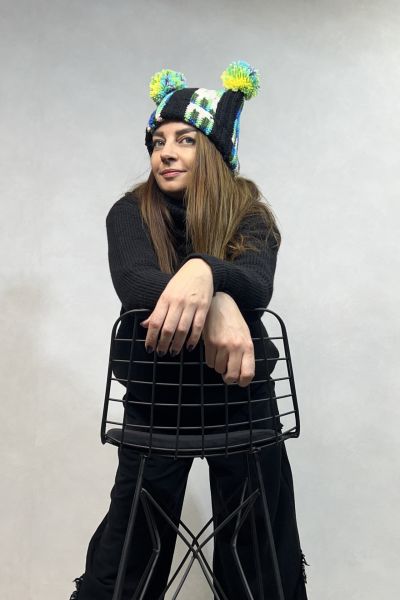El Örgüsü PonPonlu Panda Bere  - Renkli