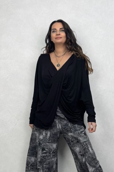 Çapraz Tasarım Yarasa Kol Bluz - Siyah