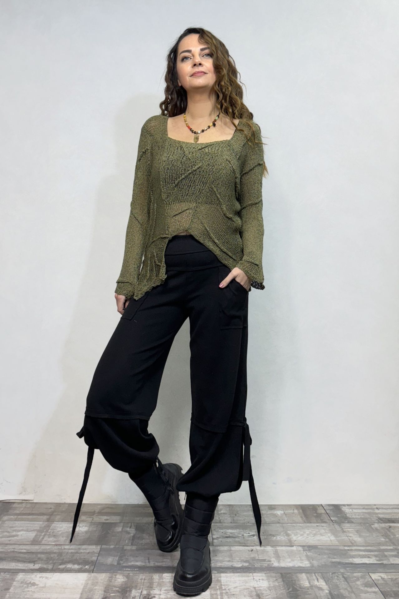 Pera Dikiş Detaylı Merserize Bluz - Haki